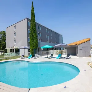 https://hotel-akena-bourg-les-valence.hotels-rhonealpes.com