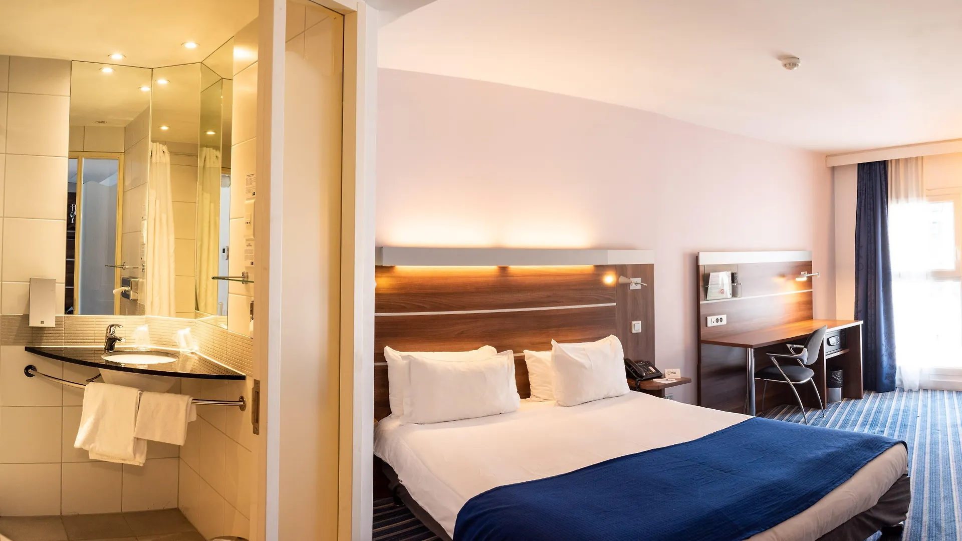 Hotel Marseille Centre Gare Saint-Charles 3*,